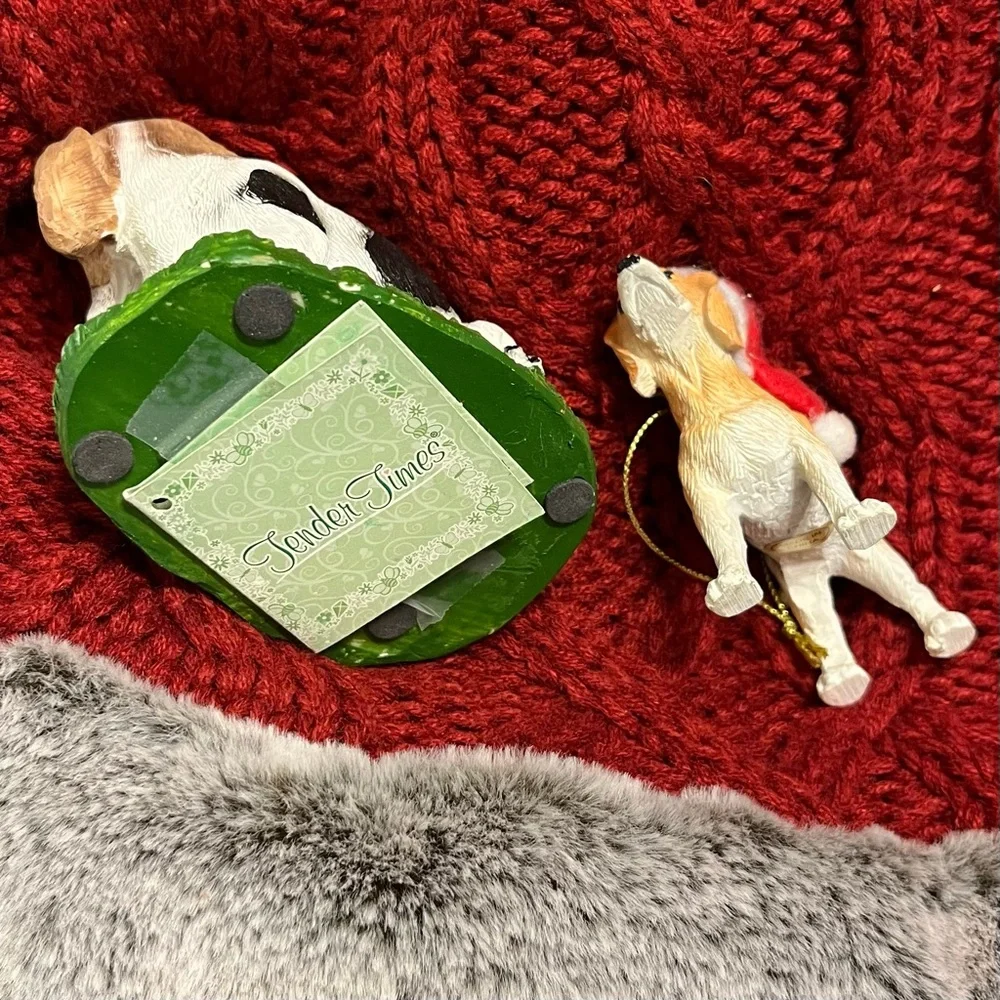 Beagle Bundle Ornament in Santa Hat and Figurine in grass.